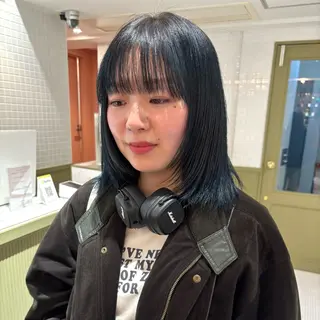 ミディアム カラー 🎯🦖ʜᴀɴᴀ /ᴇᴍᴍᴇ 🌷🥤のヘアスタイル