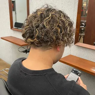 ショート パーマ メンズ ✂︎ウルフ・ショート ✂︎MIKUNIのヘアスタイル