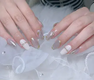 ネイル Rainrain💧 パーツ豊富、やり放題のネイルデザイン