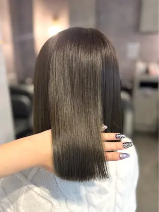 ミディアム カラー 🩶mana🩶艶髪 /カラーオンカラーのヘアスタイル