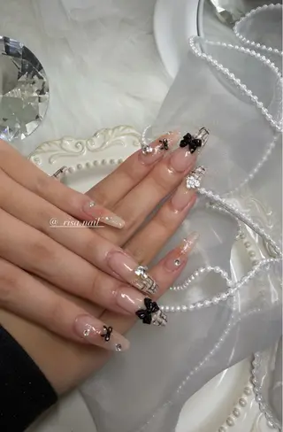 ネイル 🅁nail🪞✨ risa🎀のネイルデザイン