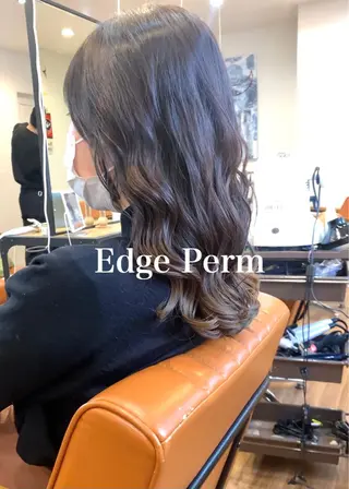 セミロング パーマ 古沢 新のヘアスタイル