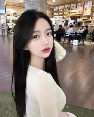 ロング カラー 莉乃/縮毛矯正/髪質 改善/艶カラーのヘアスタイル