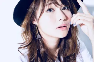 ミディアム 🌈似合わせカラー 🌈もりななこ🧡のヘアスタイル