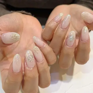 ネイル 鈴木 里奈のネイルデザイン