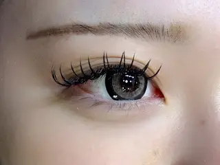 マツエク・マツパ ヘアメイクピカソ所属・ヘアメイクピカソ 髙井久美のマツエク・マツパデザイン