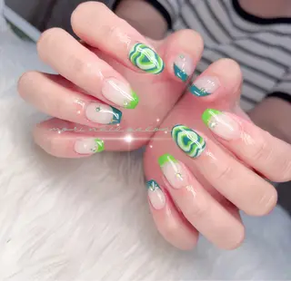 ネイル 森 ネイルサロンのネイルデザイン