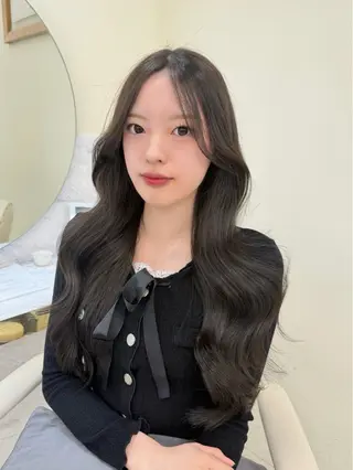 ロング レイヤーカット/髪質 改善/momo🎀のヘアスタイル