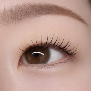 マツエク・マツパ Eyelash Salon Glück所属・佐久間 春菜のマツエク・マツパデザイン
