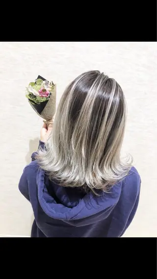 ショート カラー レイヤーカット/髪質 改善/矯正🤍吉田のヘアスタイル