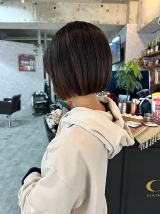 ショート C’LD hair  produce /シールドヘア所属・モテ髪/ボブ/ショー ト/アダチフウトのヘアスタイル