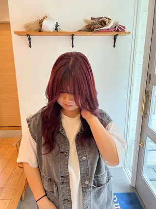 ミディアム カラー Garland 表参道所属・ミディアムレイヤー/ 艶カラー🎀 emiのヘアスタイル
