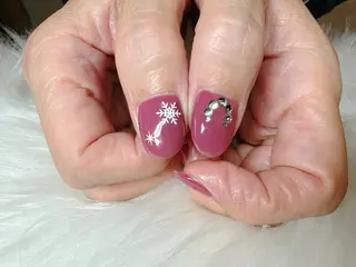 ネイル ECLAT エクラ所属・寺山 千鶴のネイルデザイン