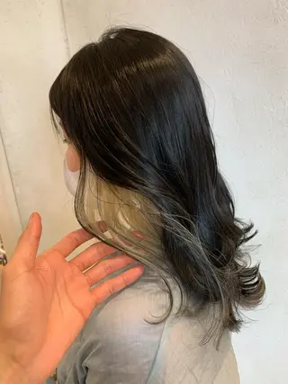 セミロング カラー ima所属・メンズカット ニヘイのヘアスタイル