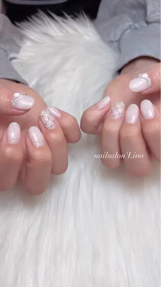 ネイル Lino𓂃⟡.· Chizuruのネイルデザイン