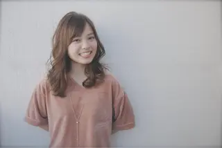 セミロング カラー インナーカラー/天神 ブリーチ/吉田のヘアスタイル