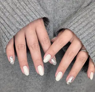 ネイル émU. nailのネイルデザイン