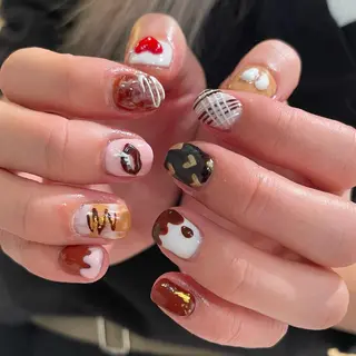 ネイル ハイトーン🦄ネイル 💞のぶちのネイルデザイン