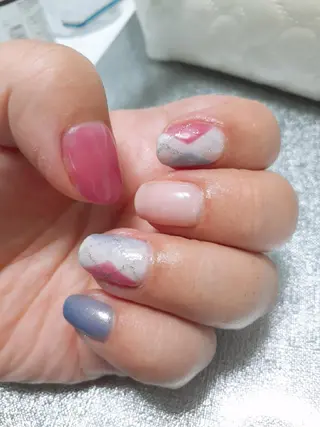 ネイル 鈴木 憂維のネイルデザイン