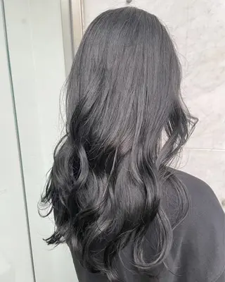 ロング カラー JIL BLAN 京都所属・RU RIのヘアスタイル