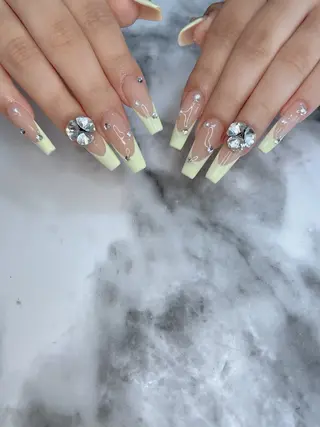 ネイル salon de belnetta所属・kayo 💅のネイルデザイン