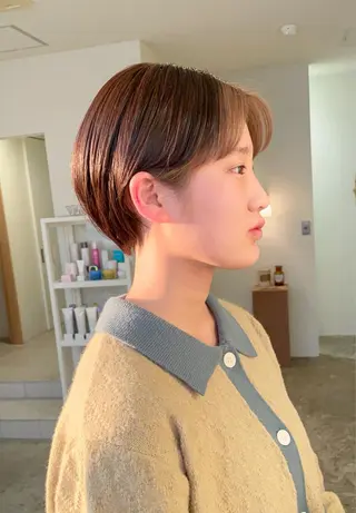 ショート カラー ヒナゴ トヨカズのヘアスタイル