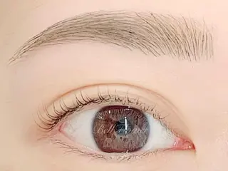 マツエク・マツパ アイブロウ BellFlower Aki（眉・まつげ）のマツエク・マツパデザイン