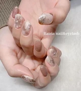ネイル Rairia   nail所属・屋敷 理奈のネイルデザイン