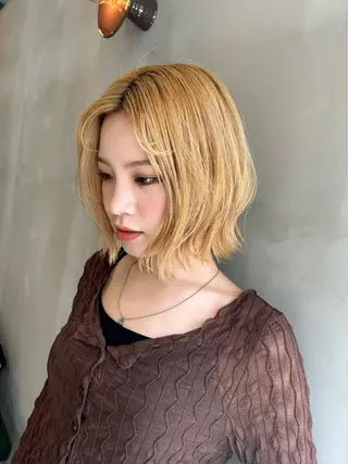 ミディアム L STUDIO所属・ハイトーン/ブリーチ 🧁soraのヘアスタイル