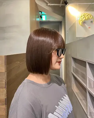 ミディアム ANTI KAHOのヘアスタイル