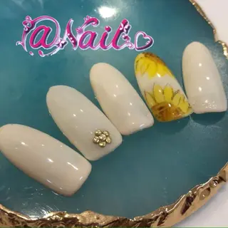 ネイル 小尾 栞のネイルデザイン