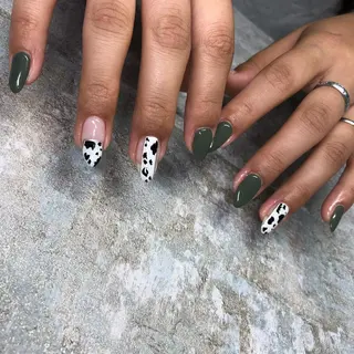 ロング カラー ヘアアレンジ キッズ ネイル マツエク・マツパ 福田 加奈のネイルデザイン