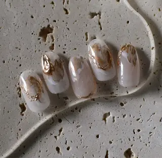 ネイル nuu 栄  /  シェアサロン所属・nuu栄 ユキ / 大人ニュアンスのネイルデザイン