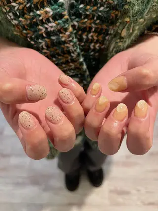 ネイル une／YUKINA 🫧大人nuanceのネイルデザイン