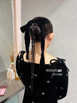 ヘアアレンジ monaヘアアレンジ 🎀/お呼ばれのヘアスタイル