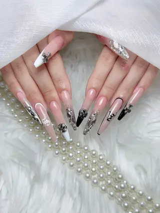 ネイル ENsalon Takareiのネイルデザイン