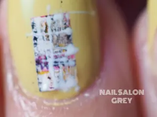 ネイル 【GREY】 TAIRAのネイルデザイン