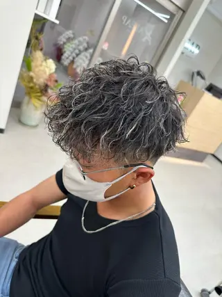 パーマ メンズ 𝐑𝐲𝐮𝐤𝐢 【店長】ALEAPのヘアスタイル
