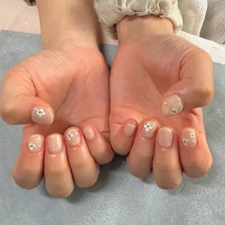 ネイル M's salon所属・長田 カナのネイルデザイン