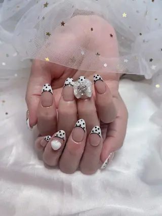 ネイル ジョリ kasumi🌹💅のネイルデザイン