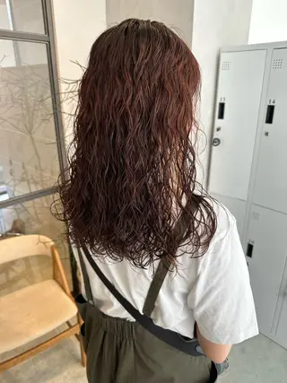 ロング カラー パーマ ヘアアレンジ ✳️ウルフ/メンズ/ スパイラルパーマ✳️のヘアスタイル