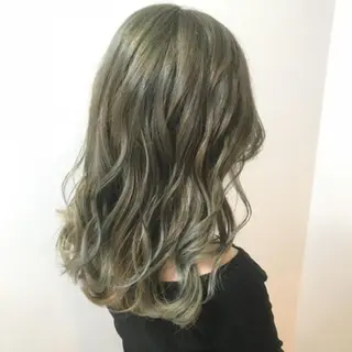 ミディアム カラー sharesalon セキケイタのヘアスタイル