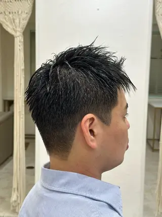 ショート メンズ スパイキー/ ピンパーマ/緑川雄也のヘアスタイル