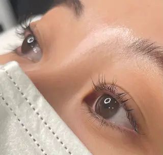 マツエク・マツパ Luo 米泉店 ¨̮ 松山采加の眉毛・アイブロウイメージ