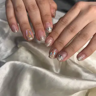 ネイル 西岡 杏のネイルデザイン