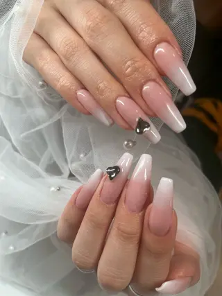 ネイル LULU Nail salonみどりのネイルデザイン