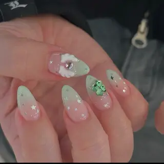 ネイル J&C Nail Salon吉祥寺所属・Yu  Ki ネイルのネイルデザイン