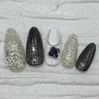 ネイル Nail salon Honey Beeのネイルデザイン