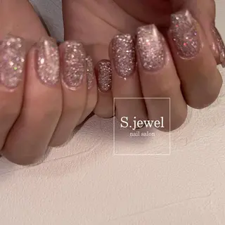 ネイル S♡JEWEL所属・S. JEWELのネイルデザイン