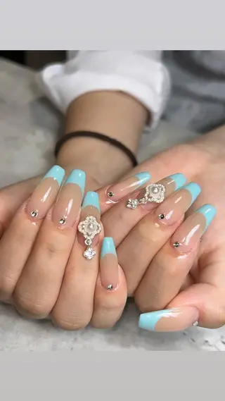 ネイル Prettiest nailのネイルデザイン